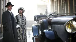 Miss Fisher enquête S01E04 Du sang sur les docks