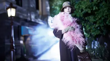 Miss Fisher enquête S02E04 Poids léger, poids lourd, poids mort