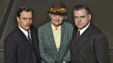 Miss Marple Le géranium bleu