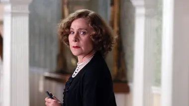 Miss Marple S01E04 Meurtre annoncé