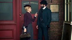 Miss Scarlet, détective privée  S02E05 Minuit moins le quart