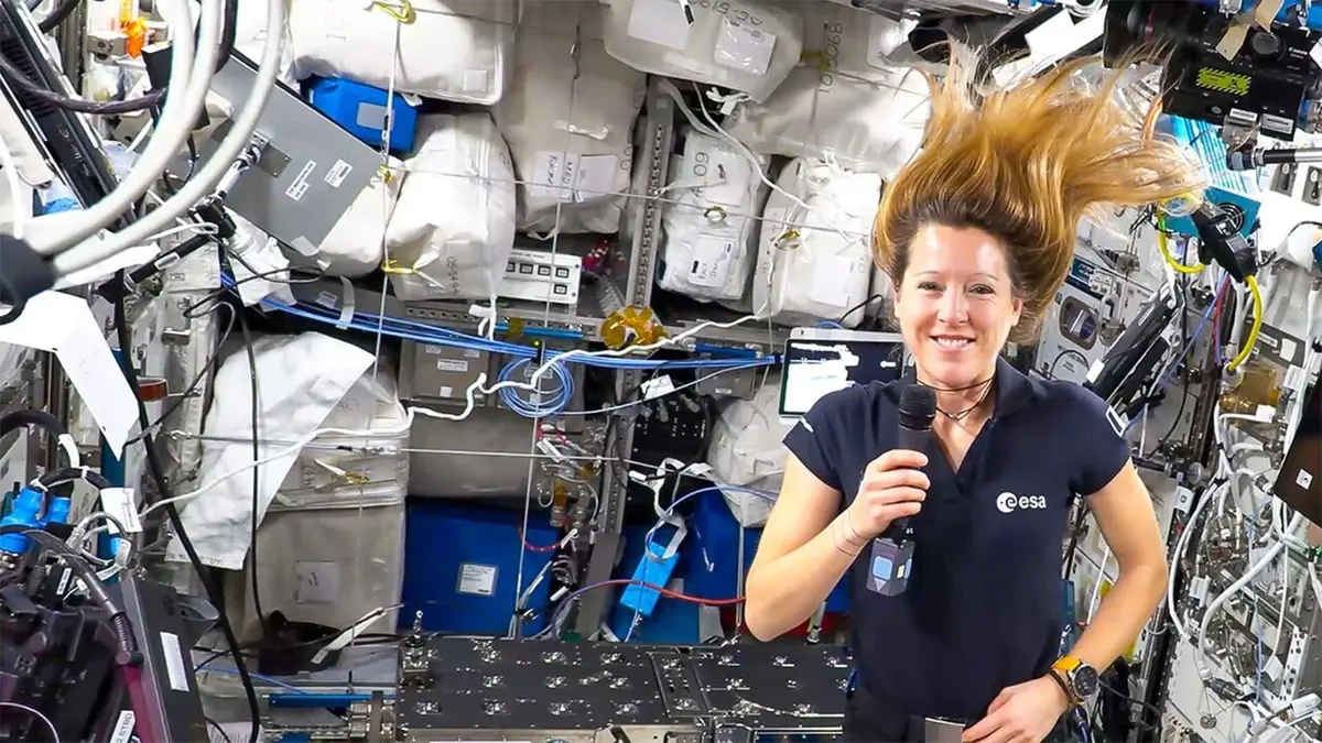 Mission info Que fait Sophie Adenot dans l'espace ?