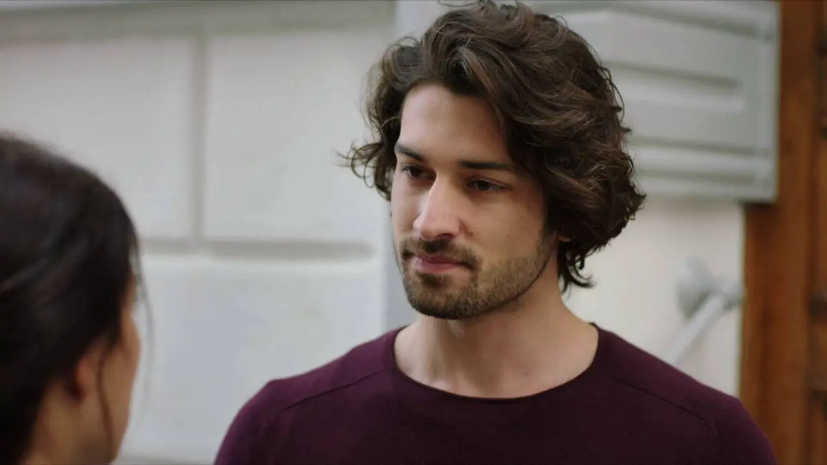 Mme Fazilet et ses filles S01E64