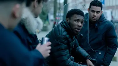 Mocro Maffia S01E08 La guerre, c'est maintenant