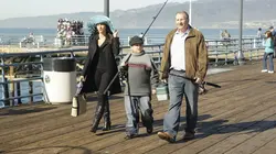 Modern Family  S01E16 Chéri, fais-moi peur