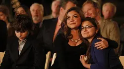 Modern Family S04E24 Adieu, Gracie