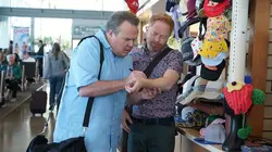 Modern Family S08E18 Décollage immédiat