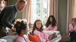Modern Family S09E11 La cabane à filles en streaming
