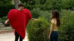 Modern Family S10E04 Le joli coeur