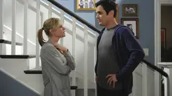 Modern Family S02E03 Attention les secousses