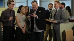 Modern Family S06E01 Une lune de miel interminable