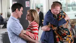 Modern Family S02E02 Embrasse-moi idiot ! en streaming
