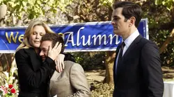 Modern Family S04E16 Tiré par les cheveux !