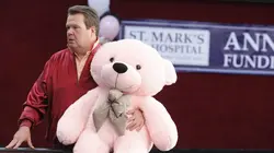 Modern Family S04E22 Ma famille, mes héros
