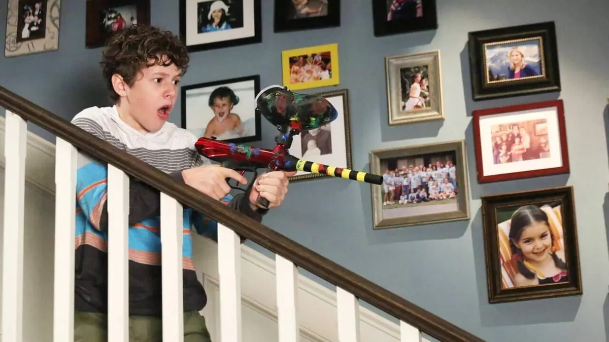 Modern Family S05E05 En retard, en retard...