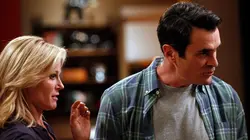 Modern Family S05E10 Mon beau sapin...