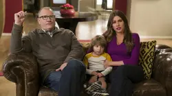 Modern Family  S08E13 Un mari bricoleur