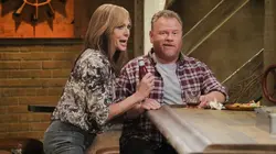 Mom S06E12 Pause câlin en streaming