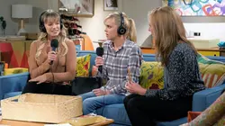 Mom S06E08 Une bouteille à la mer