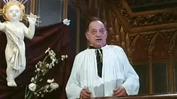 Mon curé chez les nudistes