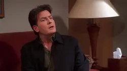 Mon oncle Charlie S06E15 J'aimerais commencer par le chat