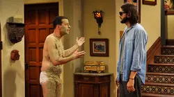 Mon oncle Charlie S09E05 Un chat géant, un churro à la patte en streaming