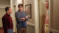 Mon oncle Charlie S10E19 Super épisode : une cuillère a disparu