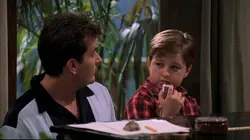 Mon oncle Charlie S01E02 Les intrus