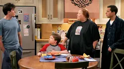 Mon oncle Charlie S04E08 Lâchez les chiens