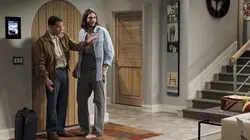 Mon oncle Charlie S09E05 Un chat géant, un churro à la patte