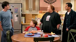 Mon oncle Charlie S04E08 Lâchez les chiens