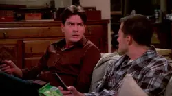 Mon oncle Charlie S05E10 L'extraterrestre