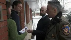 Mon voisin, ce tueur S05E09 Ménage à trois