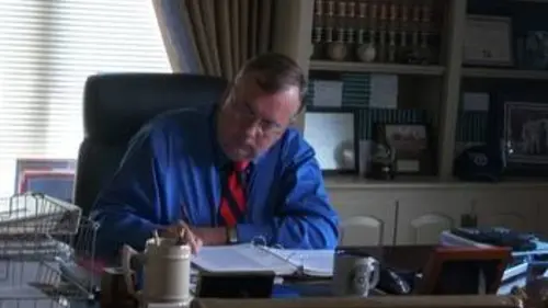 Le tueur d'à côté S03E06 Intentions mortelles