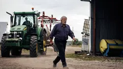 Mongeville S01E19 La ferme de Louise