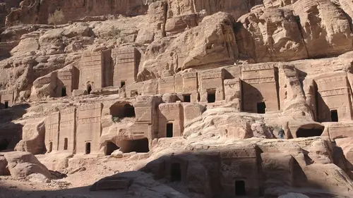 Monuments éternels Pétra, capitale du désert