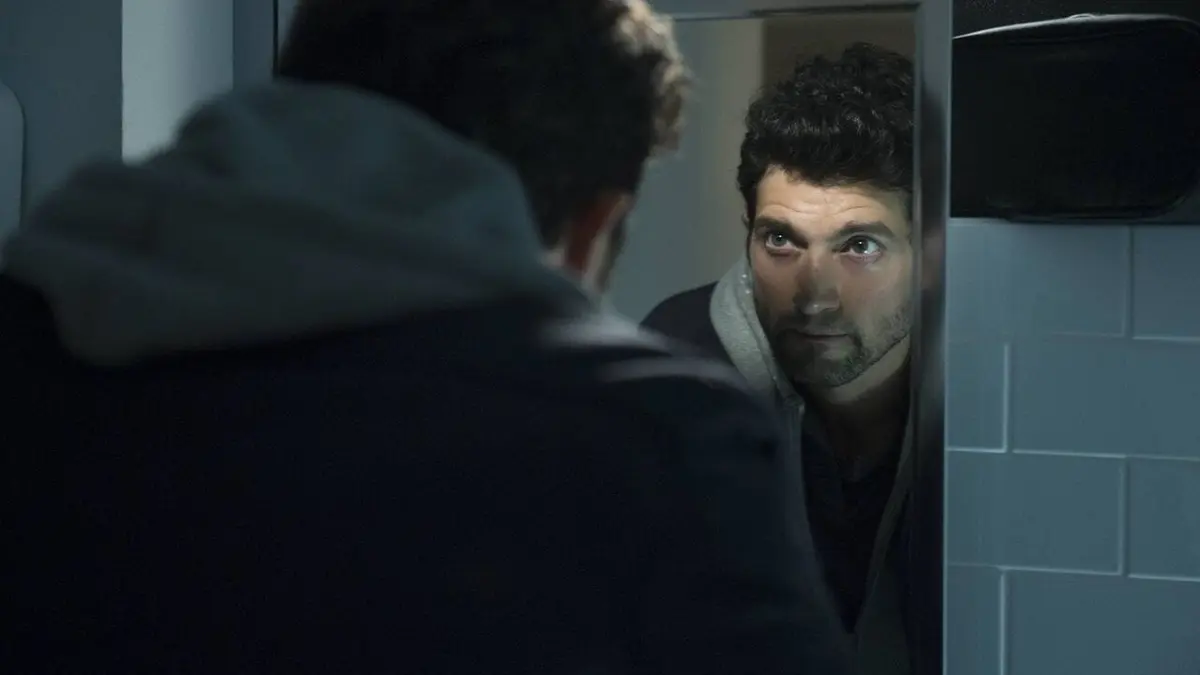 Motive : le mobile du crime S02E01 Mauvais Karma