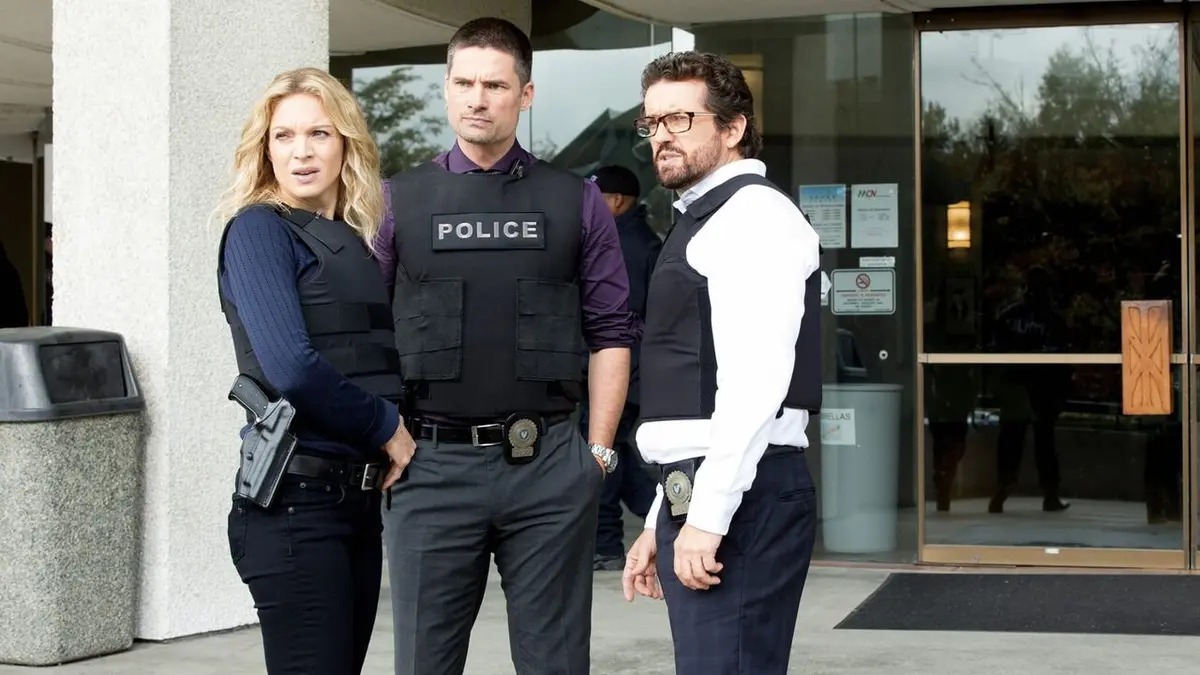 Motive : le mobile du crime S03E04 Prison de verre