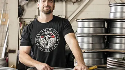 Motors City S01E08 L'inauguration