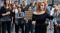 Mozart in the Jungle S03E02 The Modern Piece en streaming