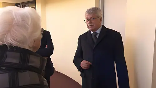 Mr. Frank Visser doet uitspraak Cvvnee - Zeist