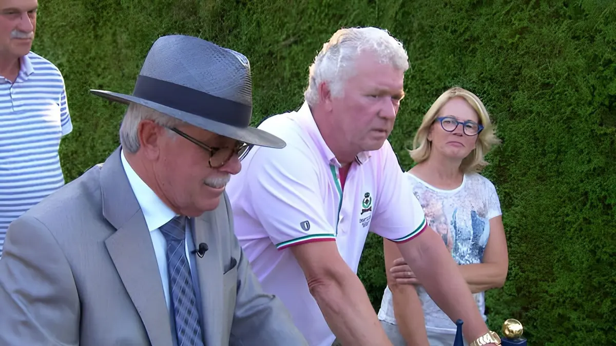 Mr. Frank Visser doet uitspraak Poel van ellende