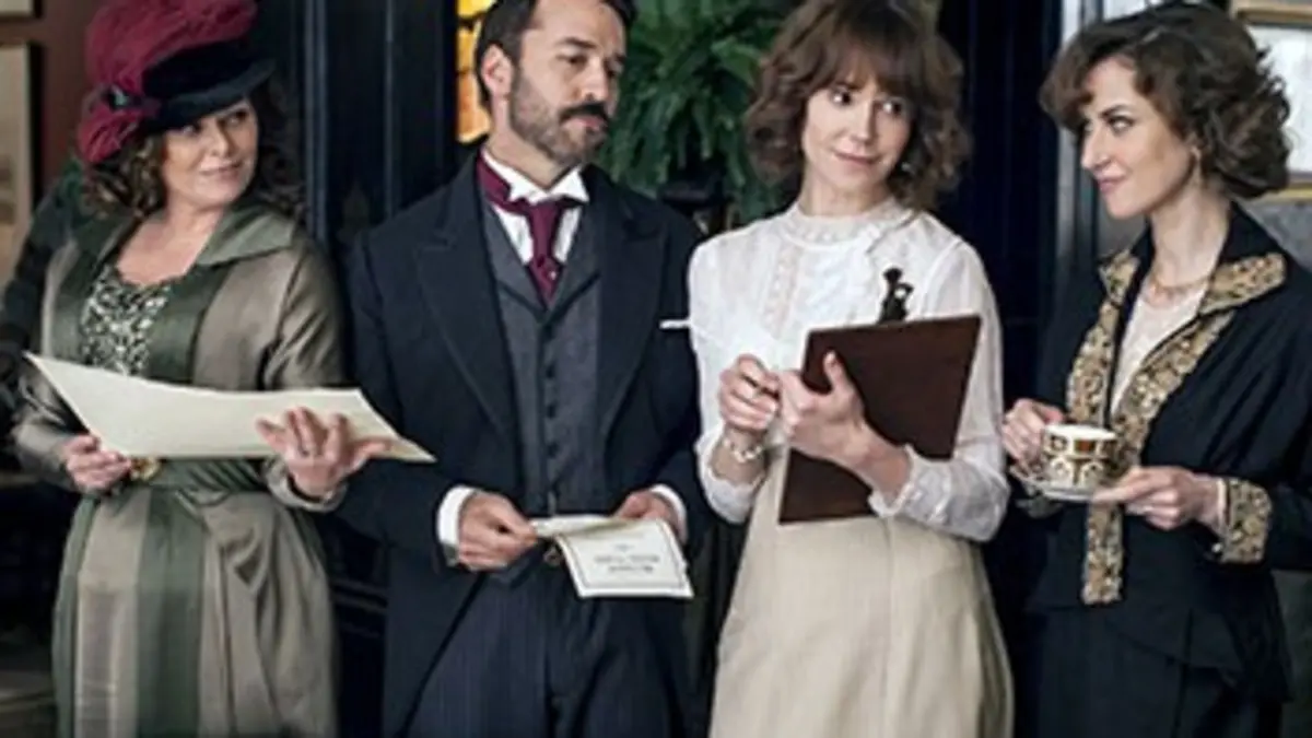 Mr. Selfridge : l'histoire vraie du pionnier du shopping S02E04 Guerre et chocolat