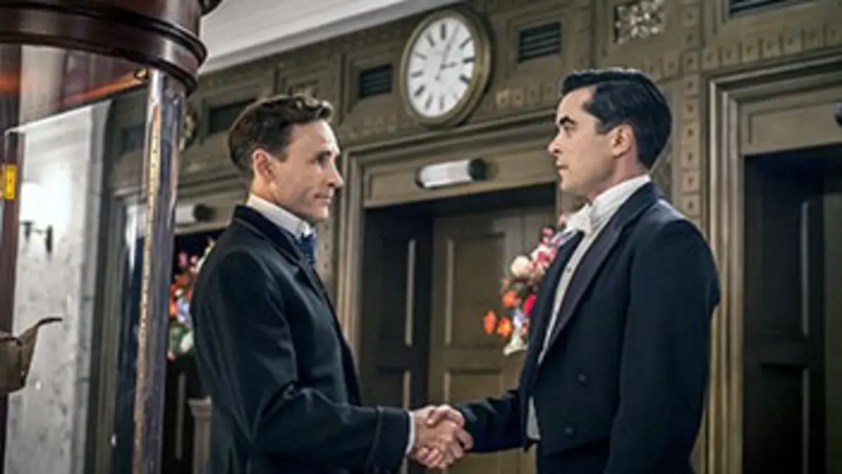 Mr. Selfridge : l'histoire vraie du pionnier du shopping S02E07 Scandale