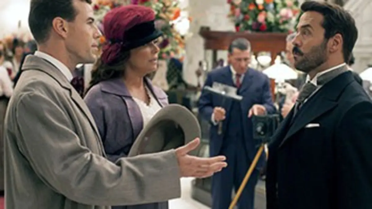 Mr. Selfridge : l'histoire vraie du pionnier du shopping S02E08 Le producteur de rêves