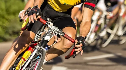 Multisports Cyclisme. Course Elite messieurs (273 km)