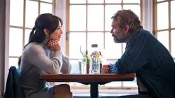 Murder in a Small Town S01E01 Les suspects