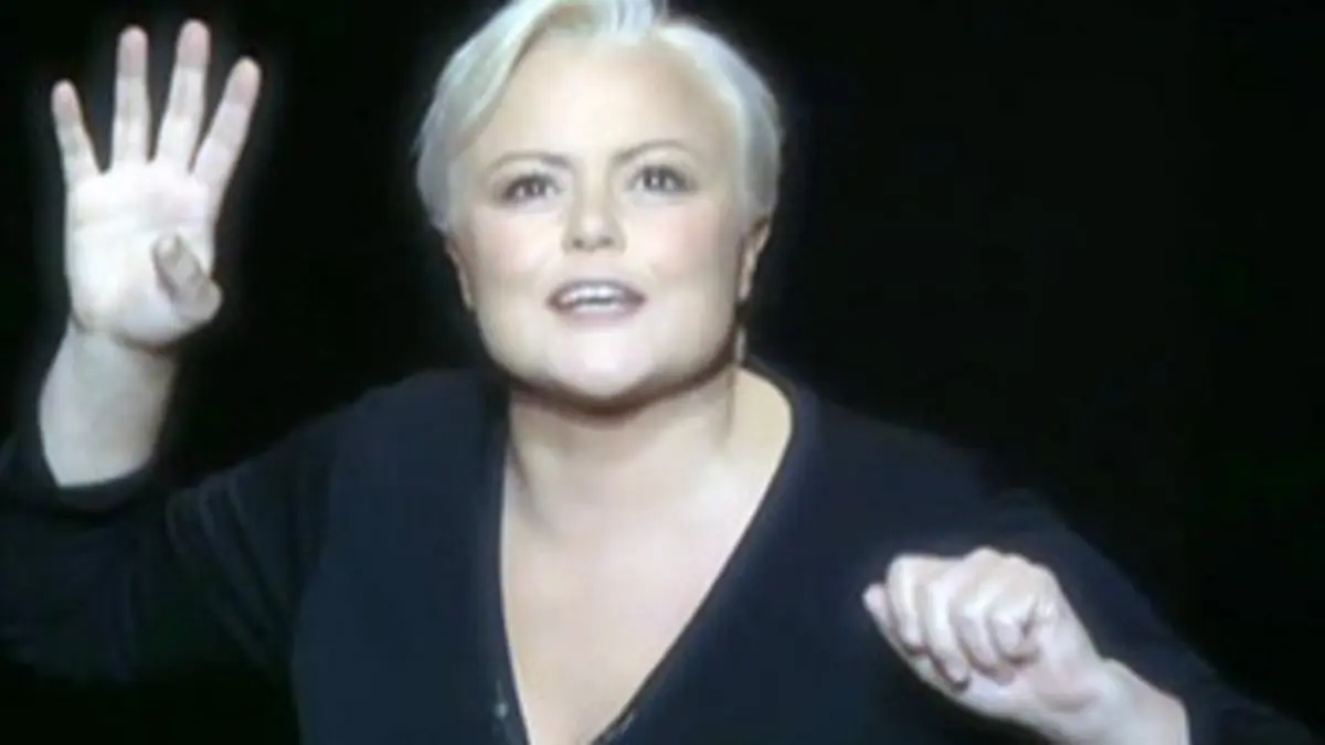 Muriel Robin : Toute seule comme une grande