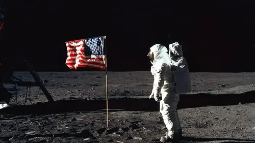 Mystères d'archives 1969. En direct de la Lune