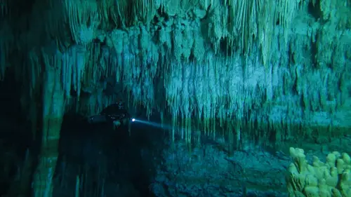 Mystérieuse planète Mexique, les géants des Caraïbes
